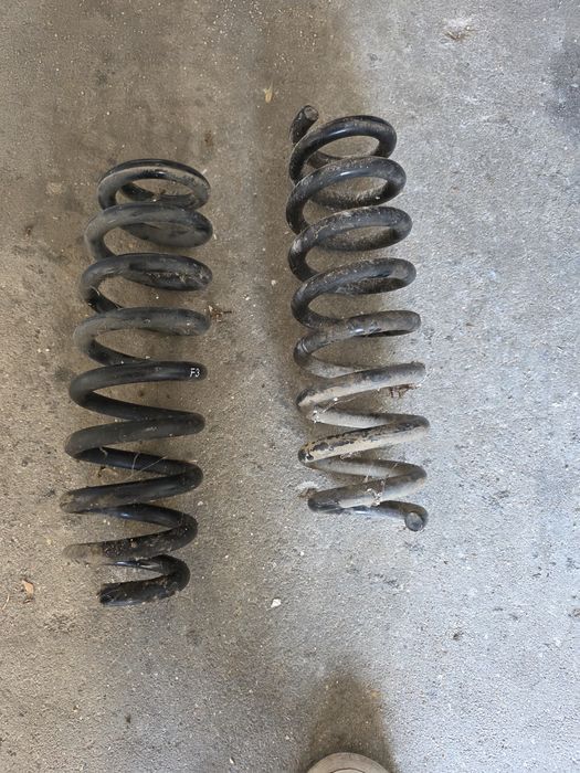 Molas originais BMW E91 eixo traseiro