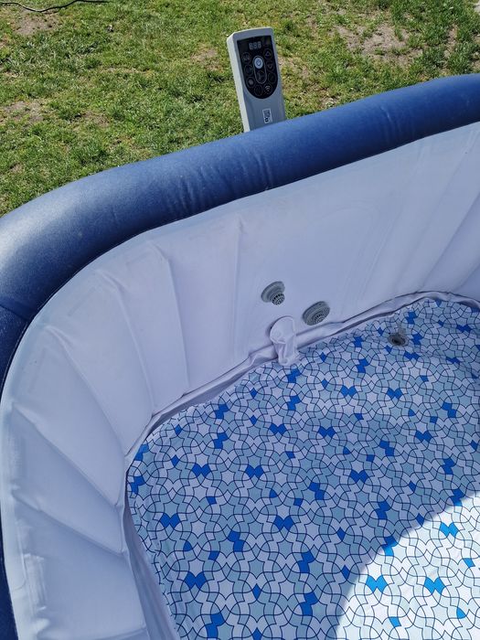 Jacuzzi ogrodowe nowość 2025 Bestway Hawaii Smart WiFi, jedyne 5 sztuk