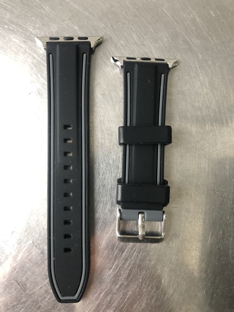 Bracelete nova Apple Watch borracha preto/cinzento 44 mm
