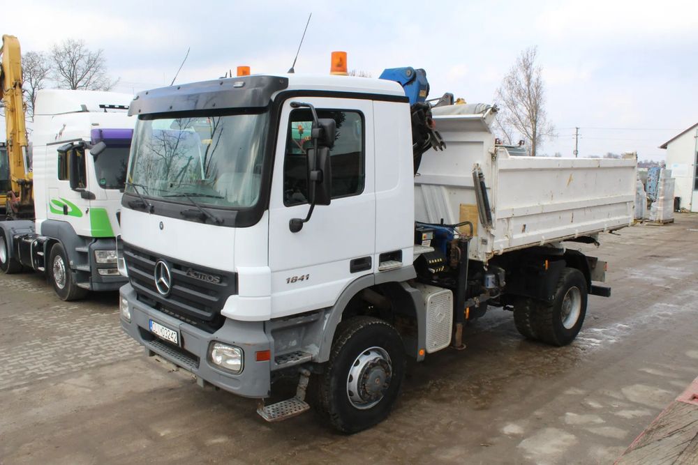 Mercedes-Benz ACTROS 1841 HDS 4X4 z Niemiec  Mercedes wywrotka 4x4