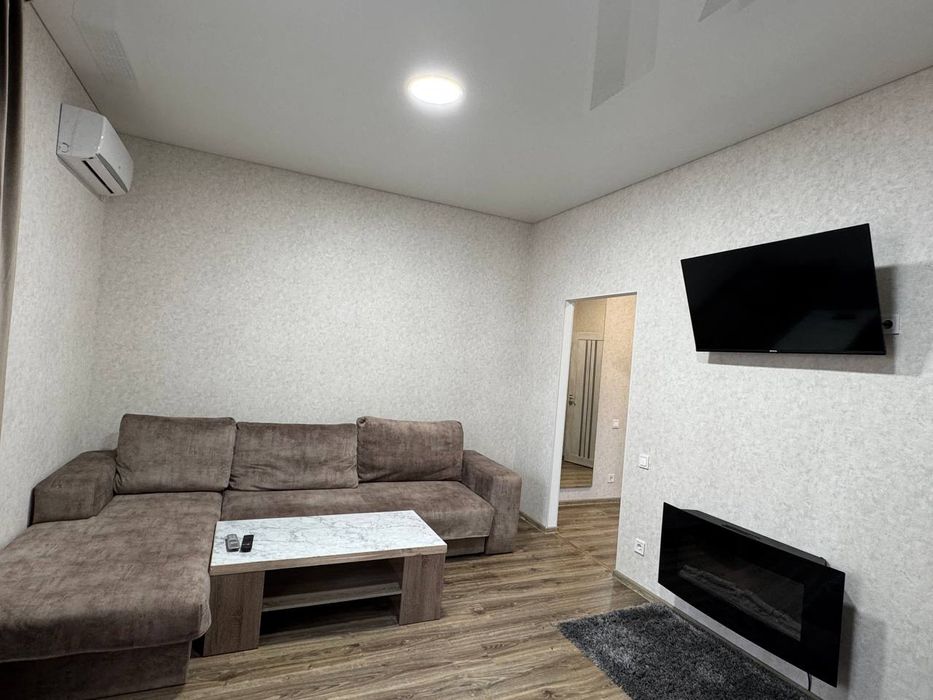 Подобово, 1-к, кВ. В новобудові, закрита територія, паркомісто