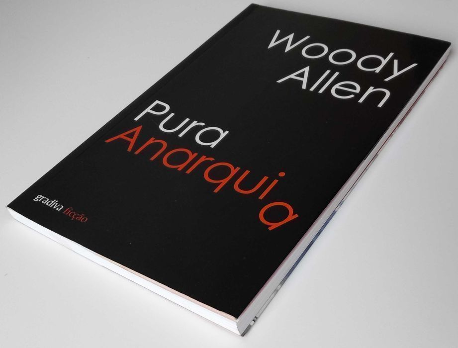 Livro Pura Anarquia de Woody Allen [Portes Grátis]