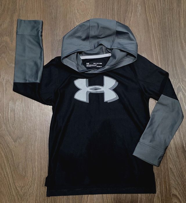 Дитяча, легка кофта under armour,  оригінал