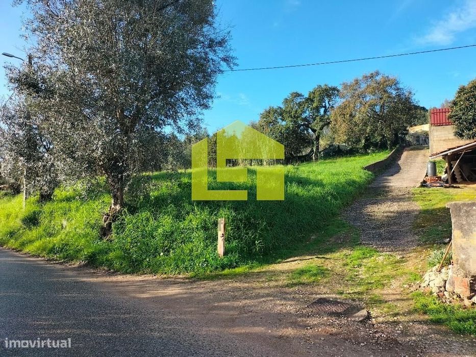 Terreno com projeto aprovado para armazém