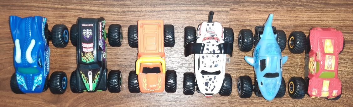 Colecção completa carros Monster Jam, Mc Donald's 2019 - Como Novos