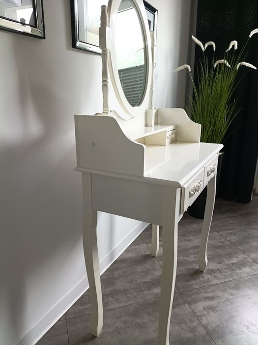 Toaletka Ludwik biała