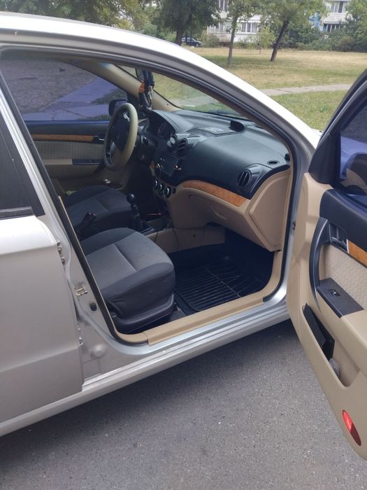 Продам Авео т 250 1.6 газ бензин або обмін на універсал