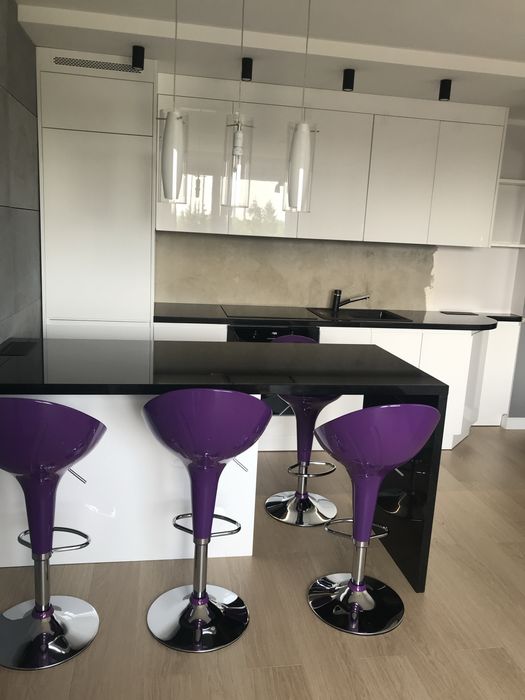 Do wynajecia 2 pokojowe mieszkanie na ul. Zwyciestwa