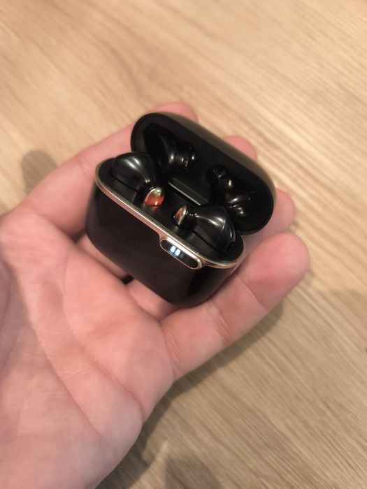 Продам Bluetooth WALKER WTS-55 black