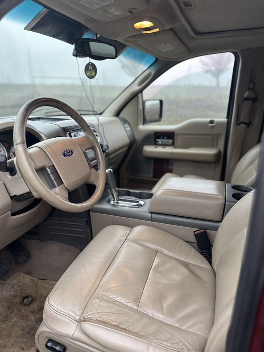 Ford F-150 Lariat повний привід•в доброму стані