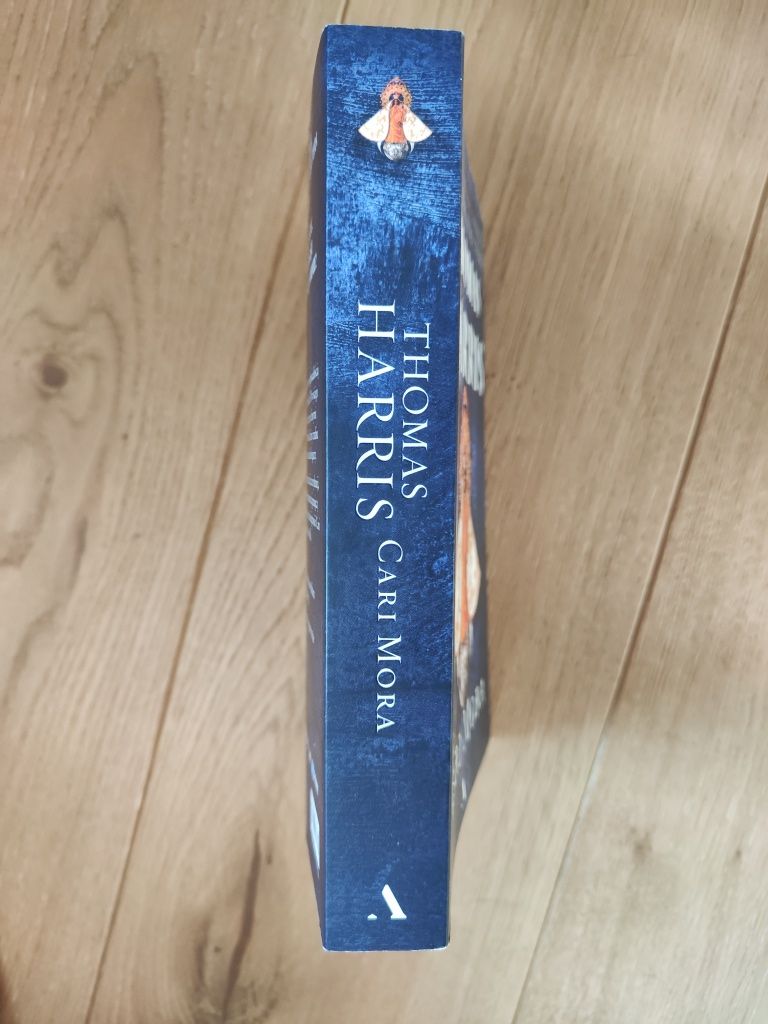 Thomas Harris "Cari Mora"