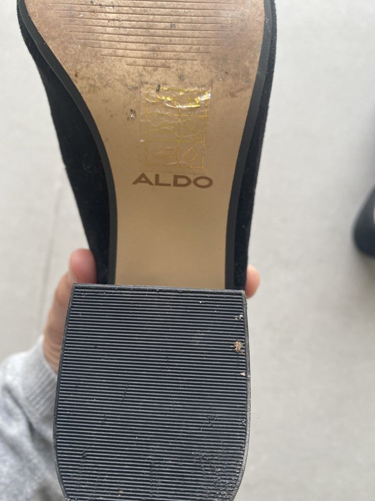 Sapatos abertos Aldo T 36