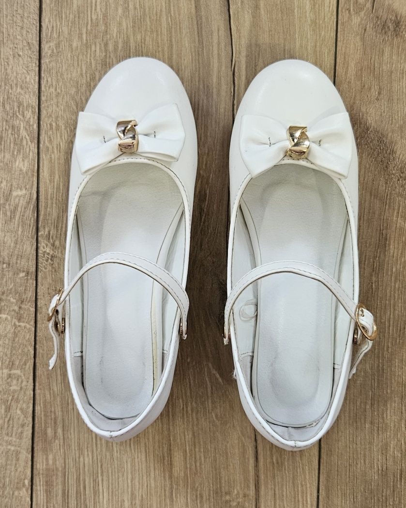 Buty Komunijne Balerina rozmiar 35 Komunia 22cm Nelli Blu Wizytowe CCC