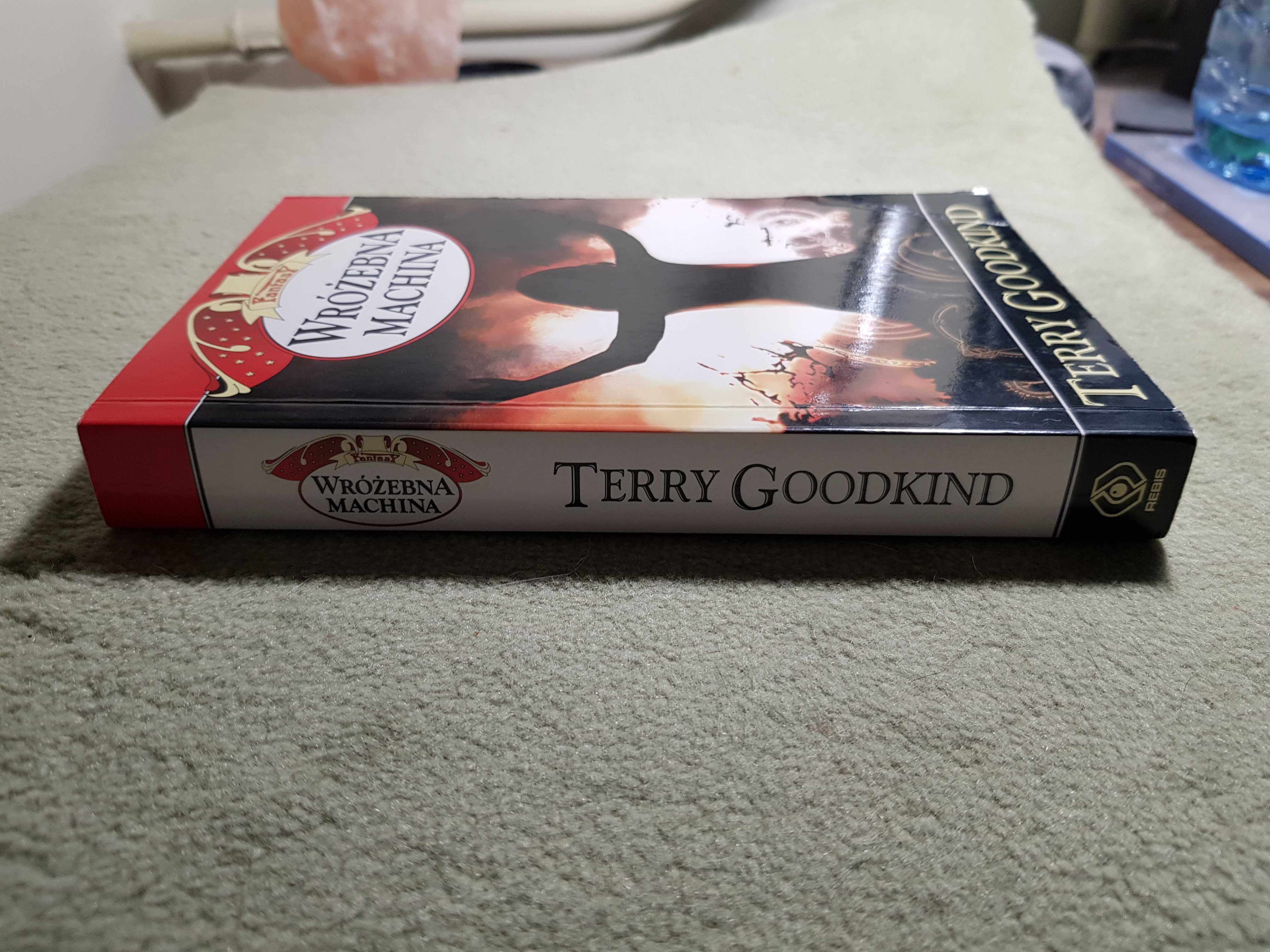 Wróżebna Machina Terry Goodkind