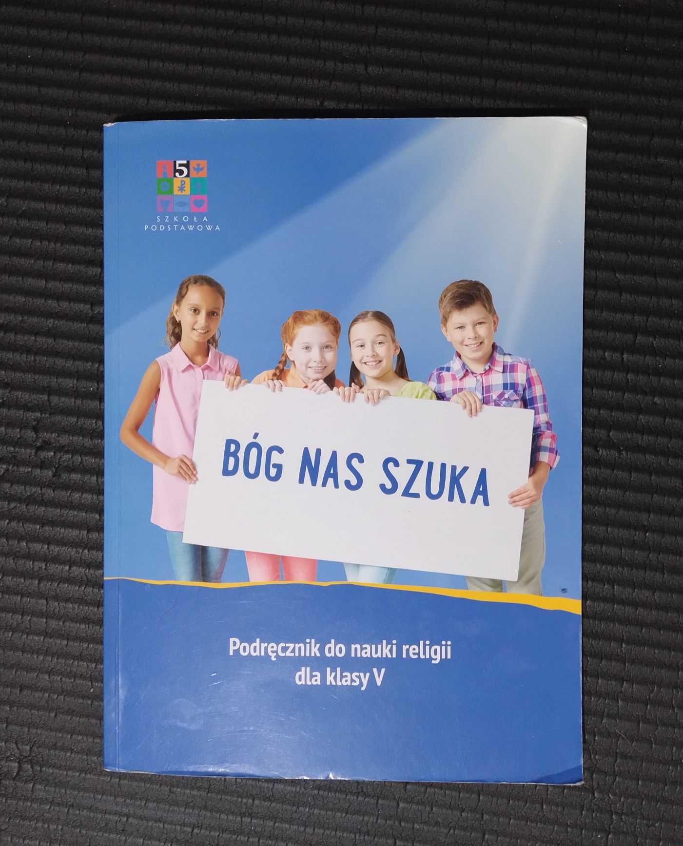 Podręcznik do religii ,,Bóg nas szuka "