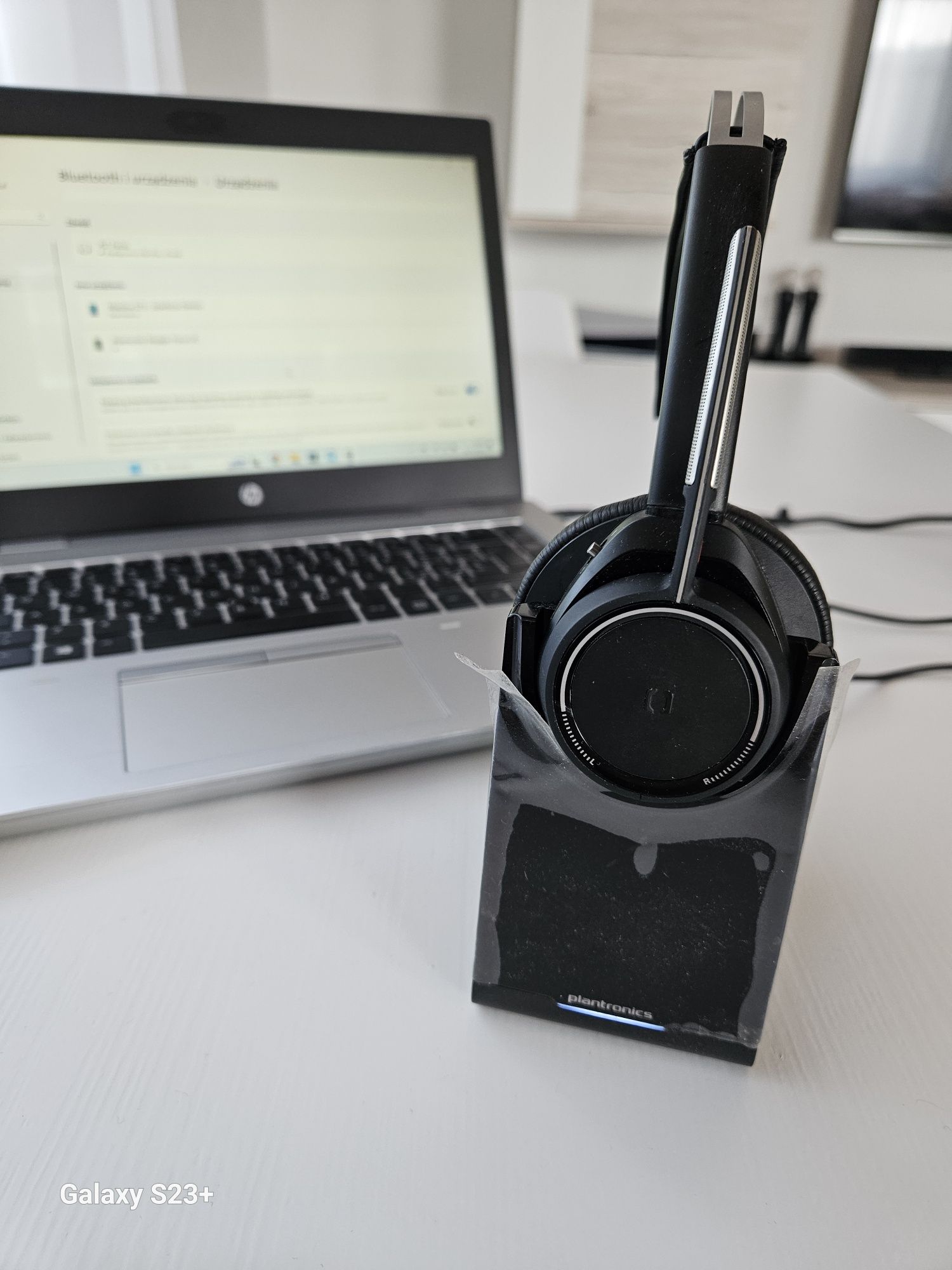 Plantronics Voyager Focus słuchawki bezprzewodowe