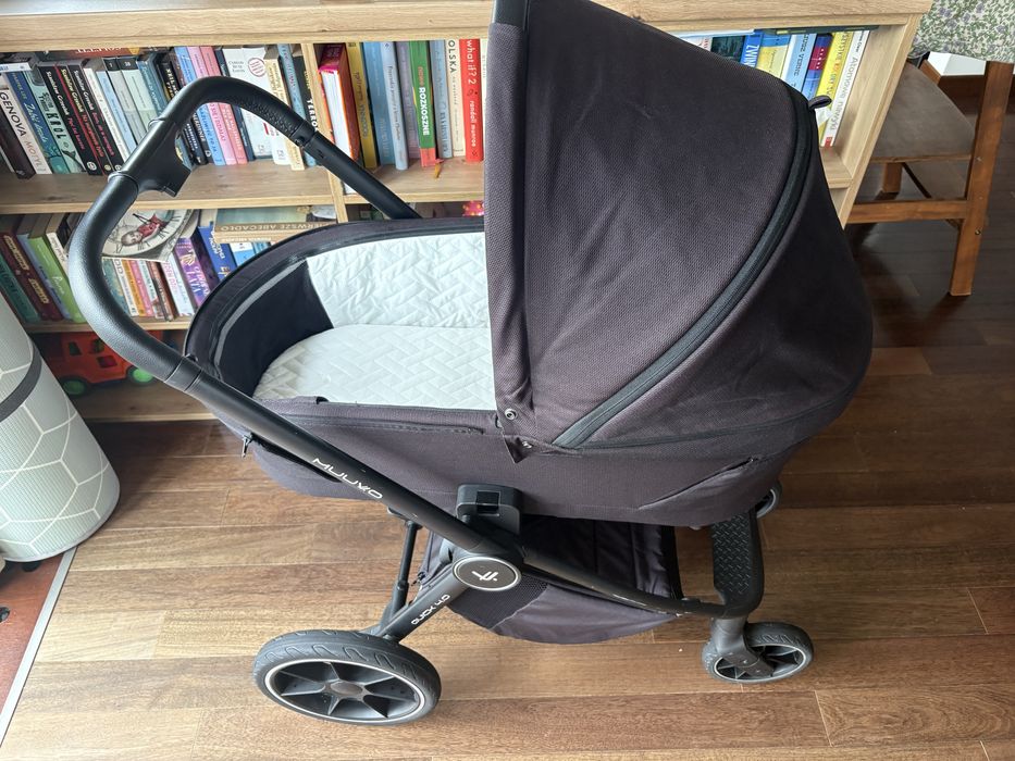 Muuvo Quick 4.0 Classic Black 2w1 spacerówka +gondola