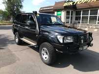 TOYOTA Land Cruiser 105