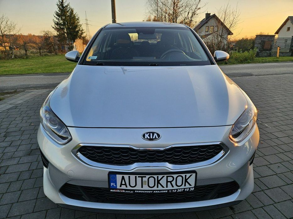 Kia Ceed Bezwypadkowy, Zachowana gwarancja producenta do lutego 2028 roku.