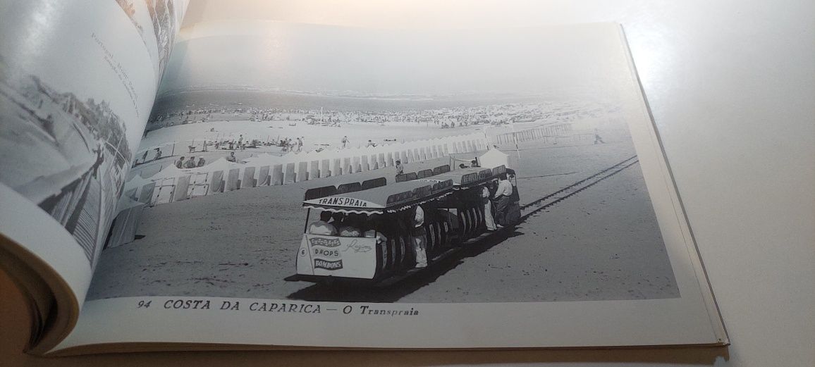 Estações de Caminhos de Ferro Através do Bilhete Postal Ilustrado
