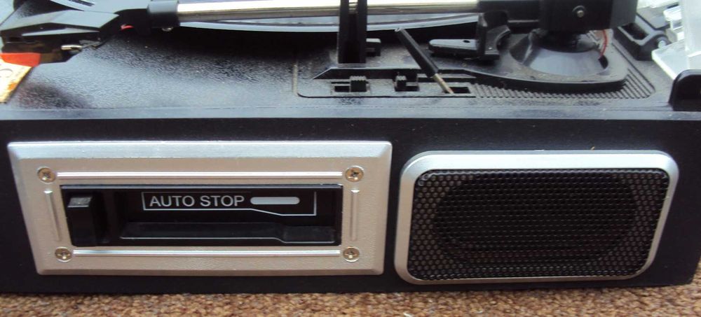 Виниловый проигрыватель TECHNAXX + USB SD + TAPE кассета + радио FM