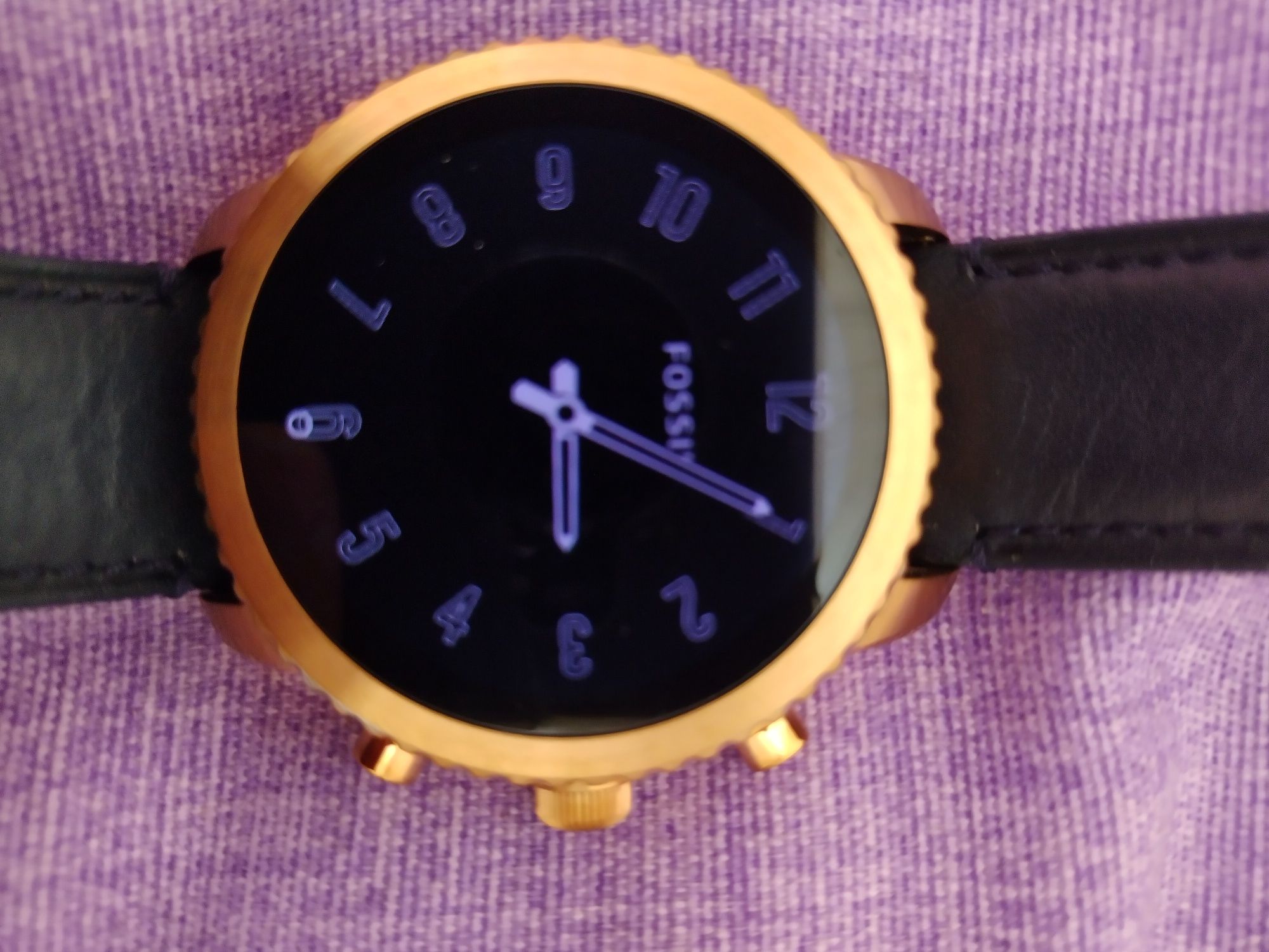 Fossil Q Explorist smartwatch Gold