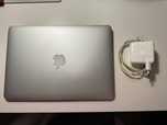 Mac Book Air (13-inch, 2017)