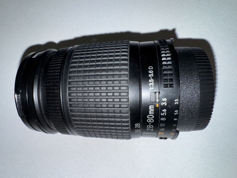 Nikon af Nikkor 28-80mm