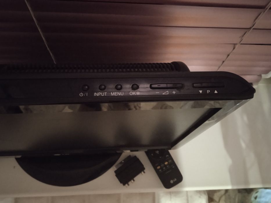 LED Телевізор LG 19*/30*45/     Акція !!