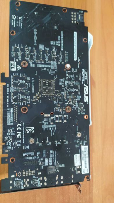 Продам видеокарту ASUS GTX-1060 O3G