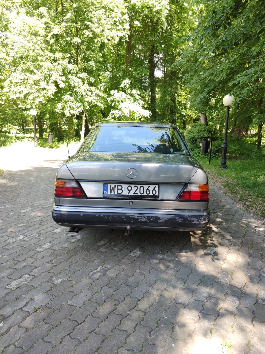 Mercedes w124 3.0 automat fajna baza na klasyka Zamiana