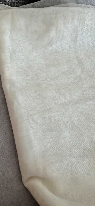 Delikatna jak mgiełka firanka