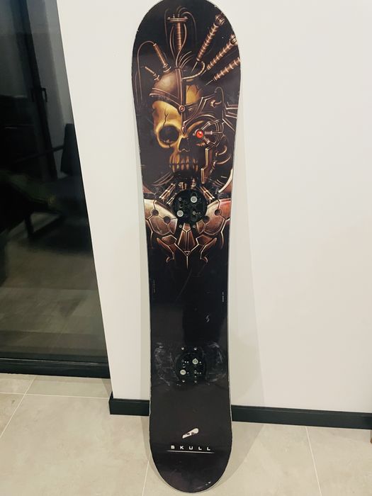 Deska snowboardowa 151 cm + buty snowboardowe rozmiar 43