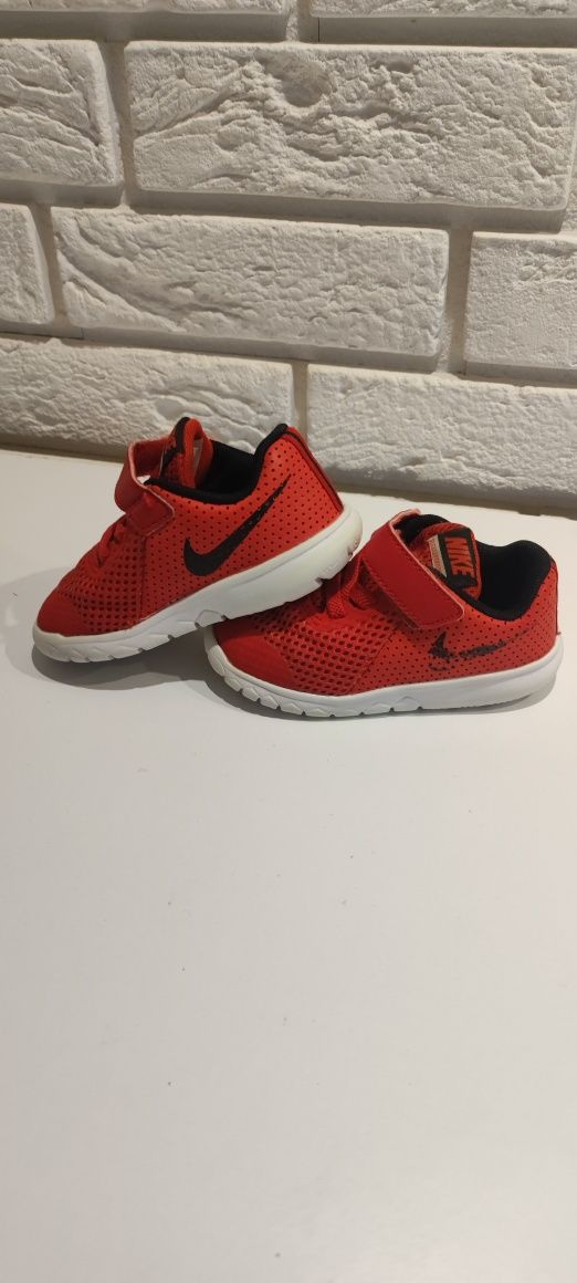 Buciki   Nike  22