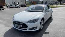 Tesla Model S85 - Carregamentos gratuitos vitalícios na rede Tesla