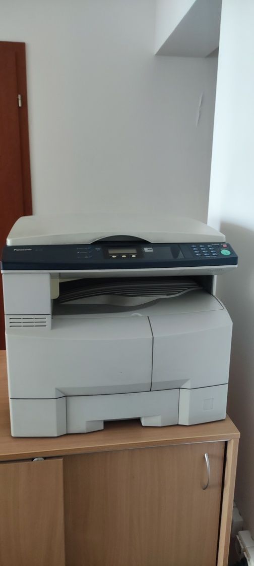 Принтер-копір великий