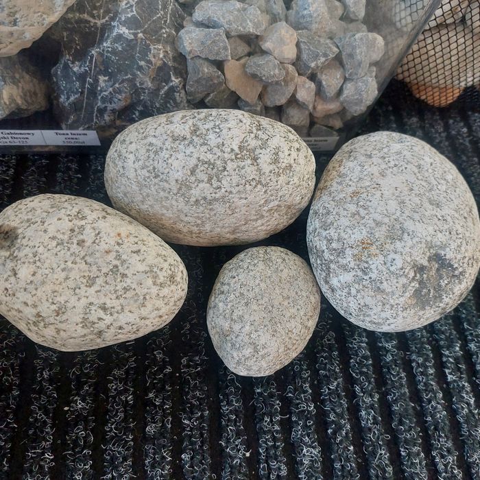 Kamienie ozdobne. granit . Żwir.  Piasek. Ziemia