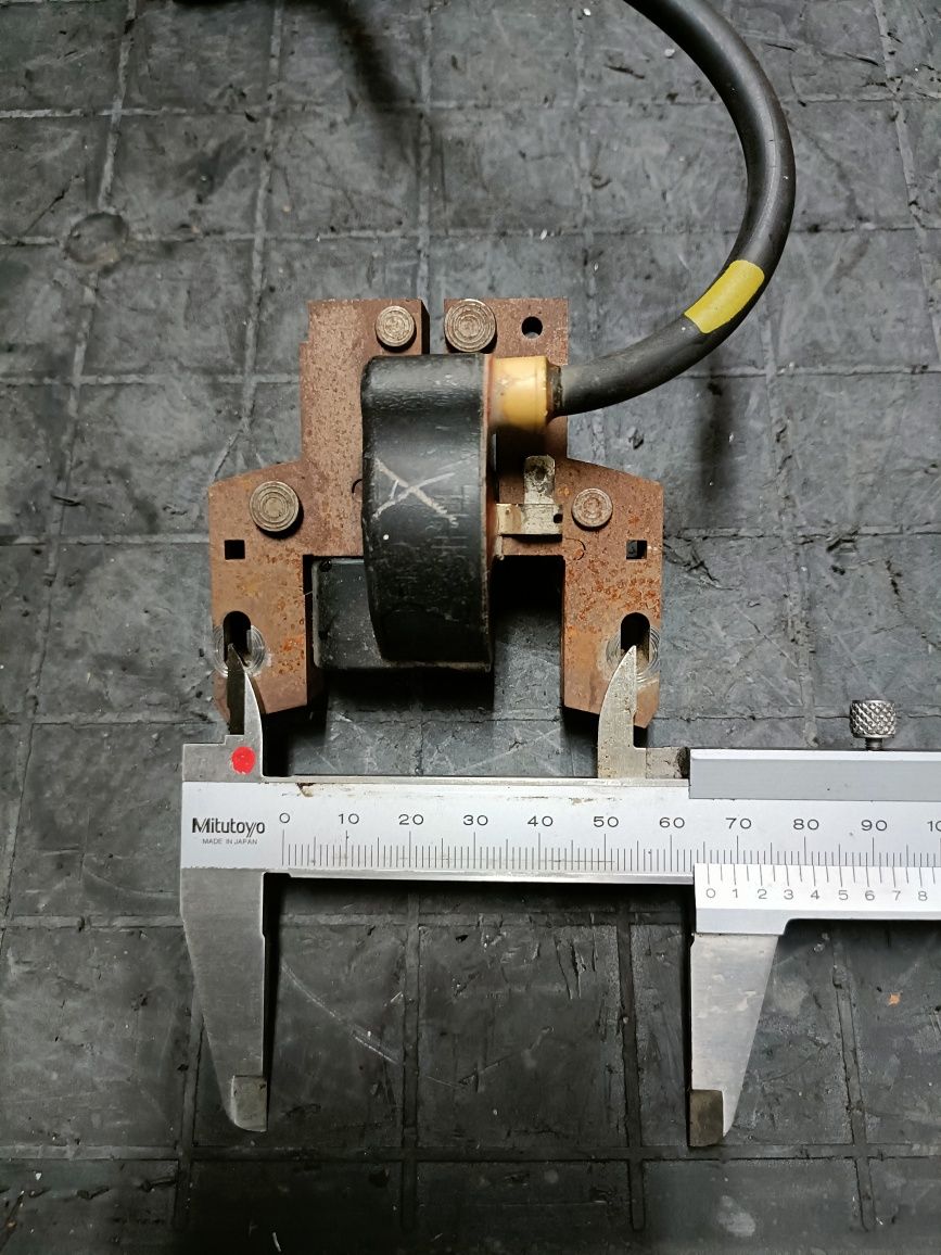 Cewka zapłonowa do traktorek kosiarka silnik Briggs stratton dolniak