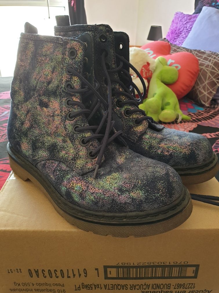 Botas glitter c/ novas