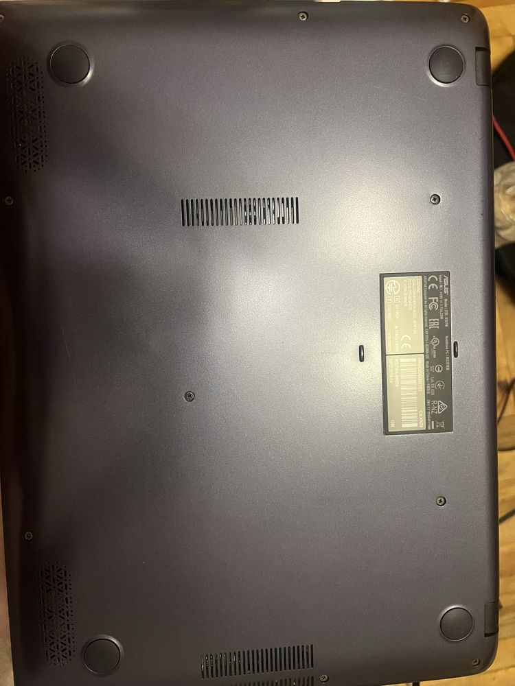 Ноутбук Asus x507m