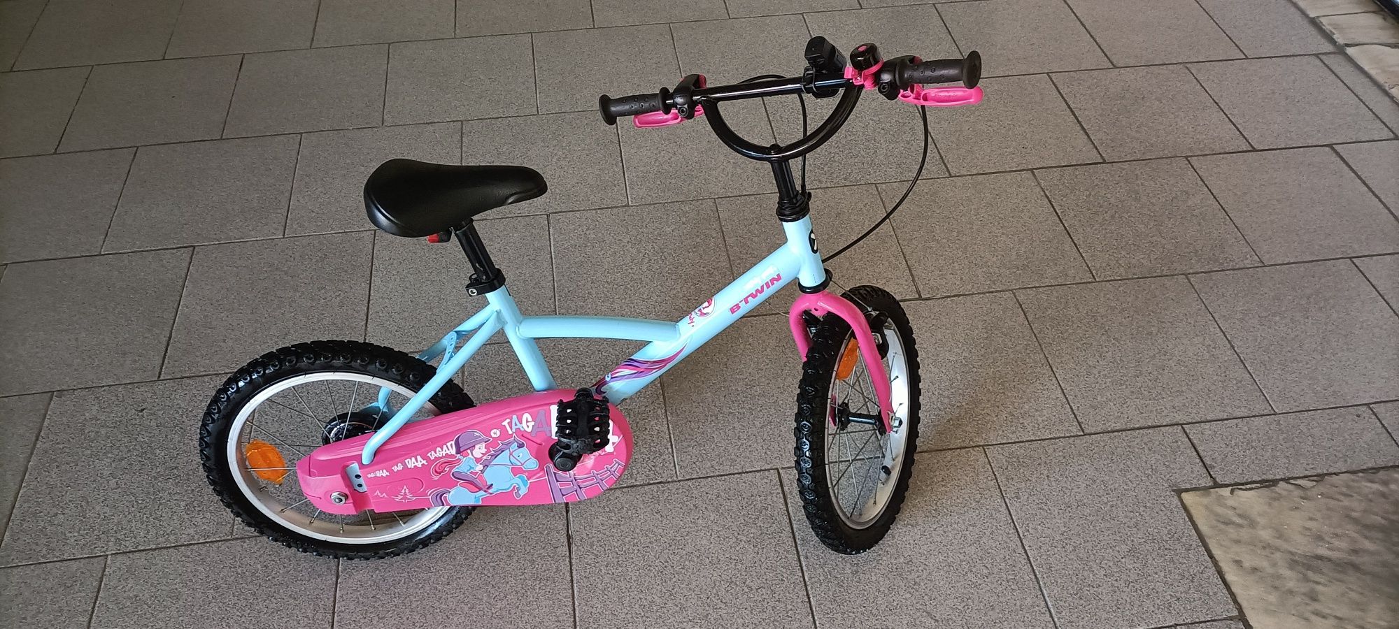 Bicicleta menina