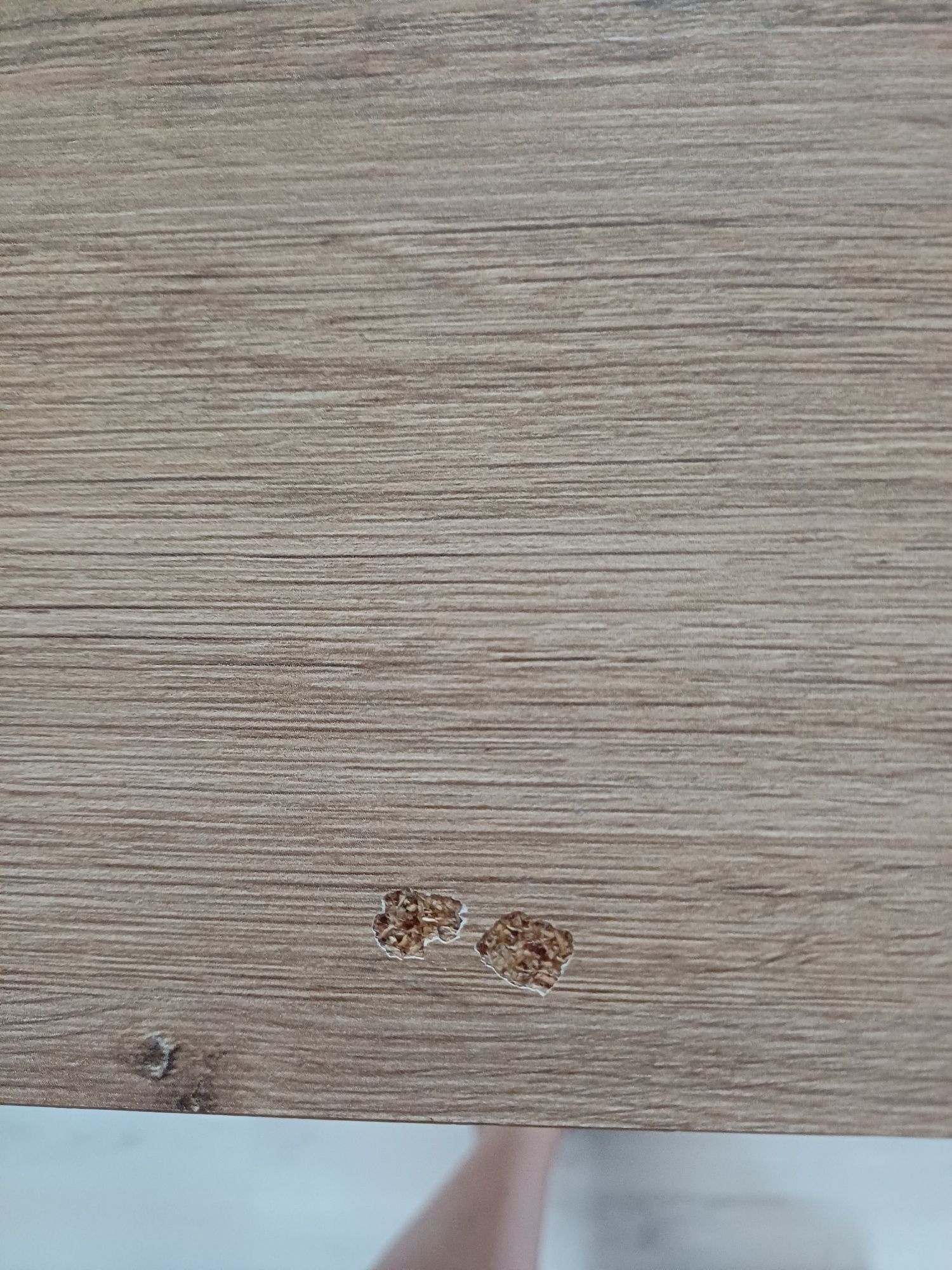 Biurko 126x60 z półką wisząca