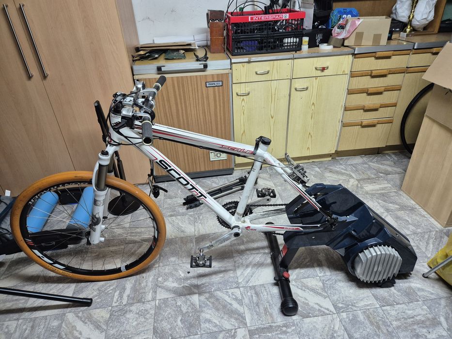 Trenażer Elite Turno