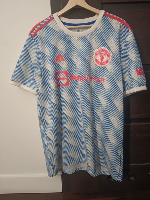 Koszulka Manchester United z sezonu 21/22 wyjazdowa