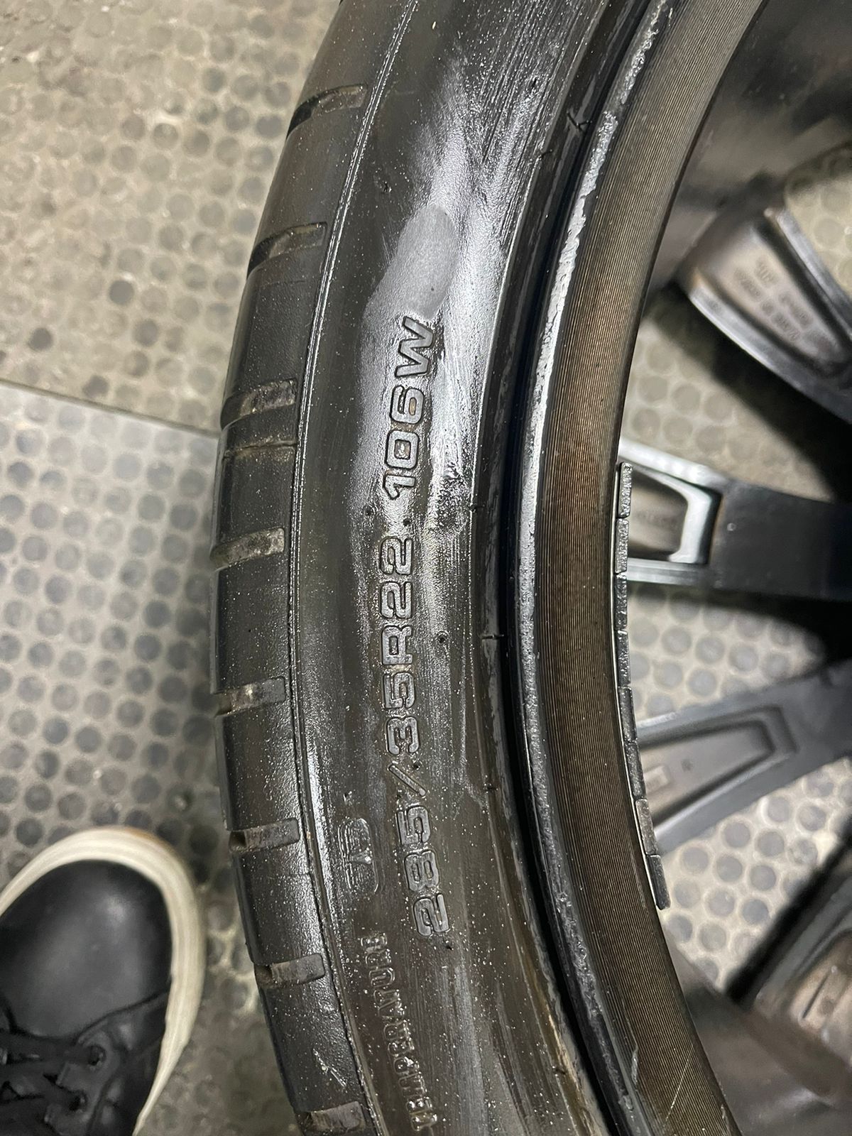 Гума Goodyear Eagle F1 285/35 R22