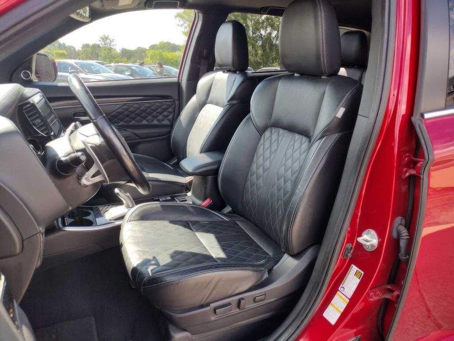 Mitsubishi Outlander Hybrid Plug-in GT S-AWC      2020