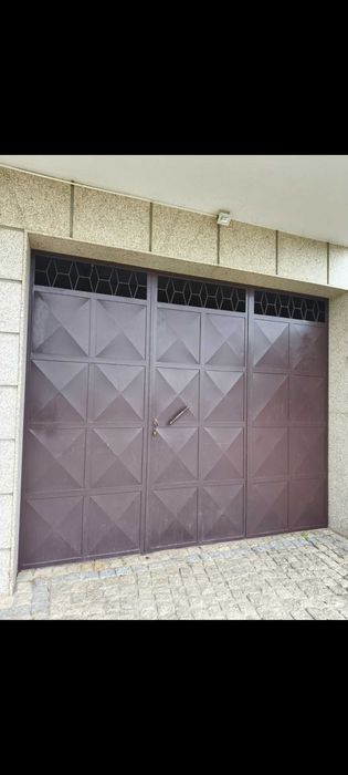 Vendo portão ferro