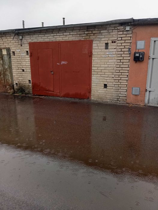 Продається цегляний гараж 21,5 мкв. в кооперативі "Мрія"
7 500 $