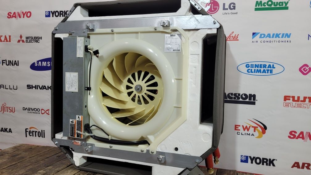 Внутренний блок от кассетного кондиционера 14kw.