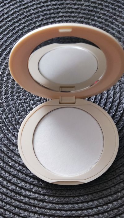 Puder do twarzy Sheglam Alabaster